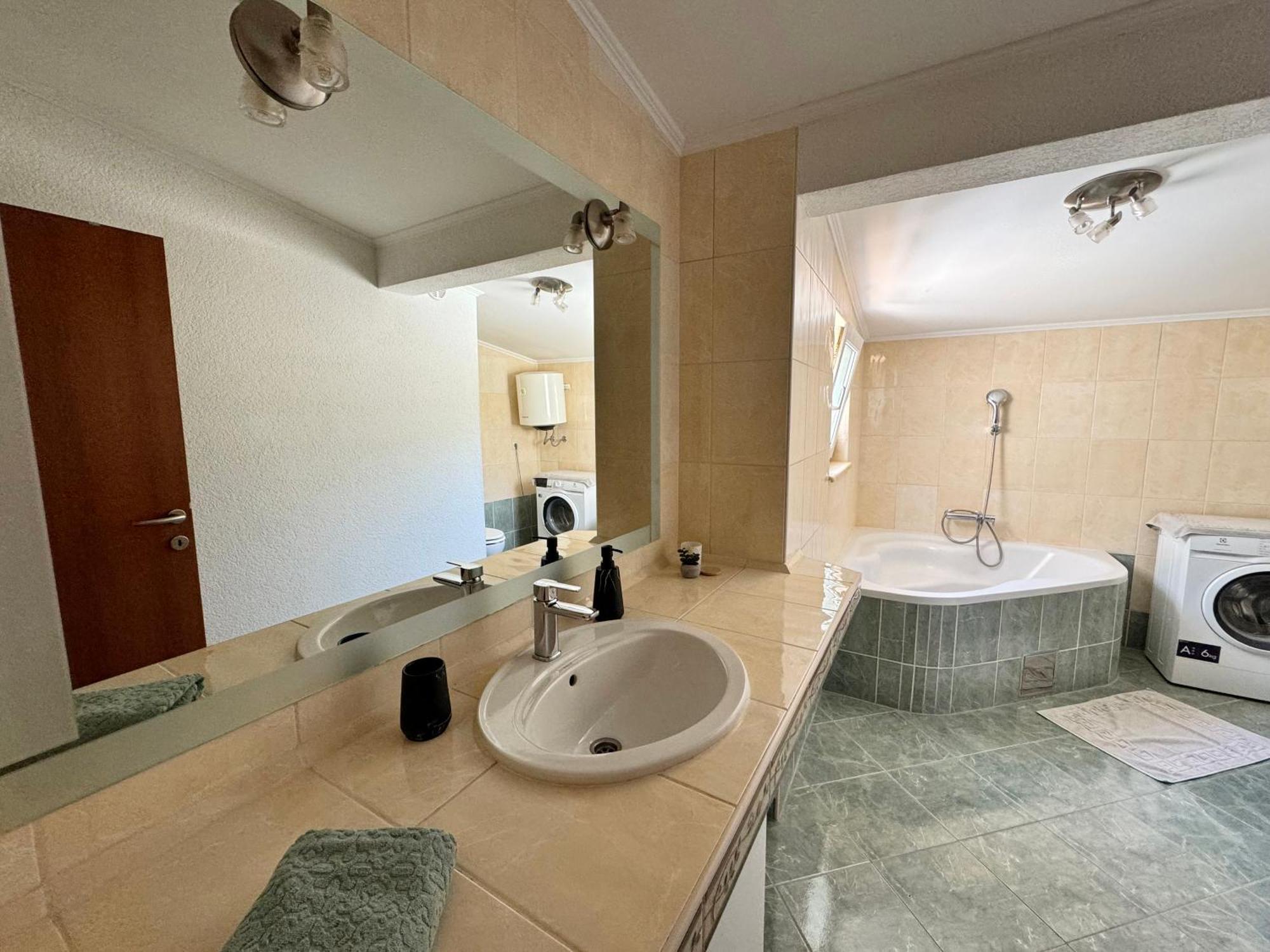 Apartamento Bayview Kaštela Exterior foto